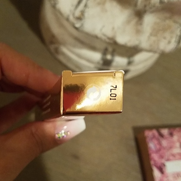 💜SALE💜Fenty Beauty Island Bling Eye Shimmer - Picture 4 of 4